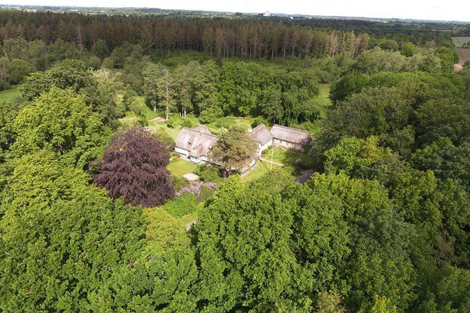 Kleines Reethaus Johannsen - Mit Geschmackvoller Einrichtung Und Tollem Garten Silberstedt Exterior foto